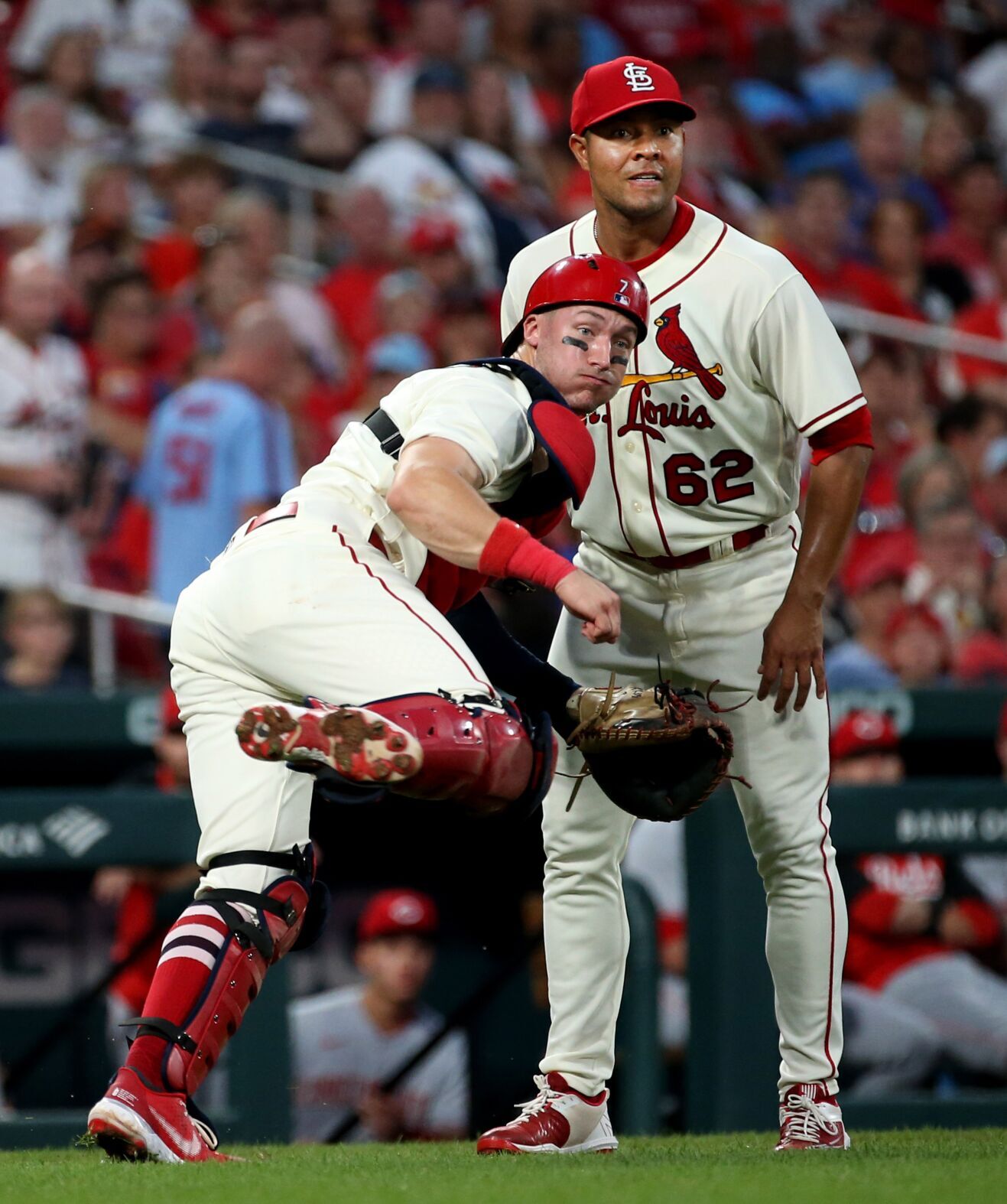 Cardinals play Cincinnati Reds in game 2 of doubleheader